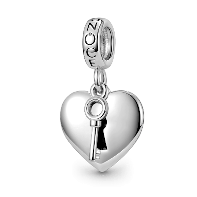 Engravable Heart & Key Pendant