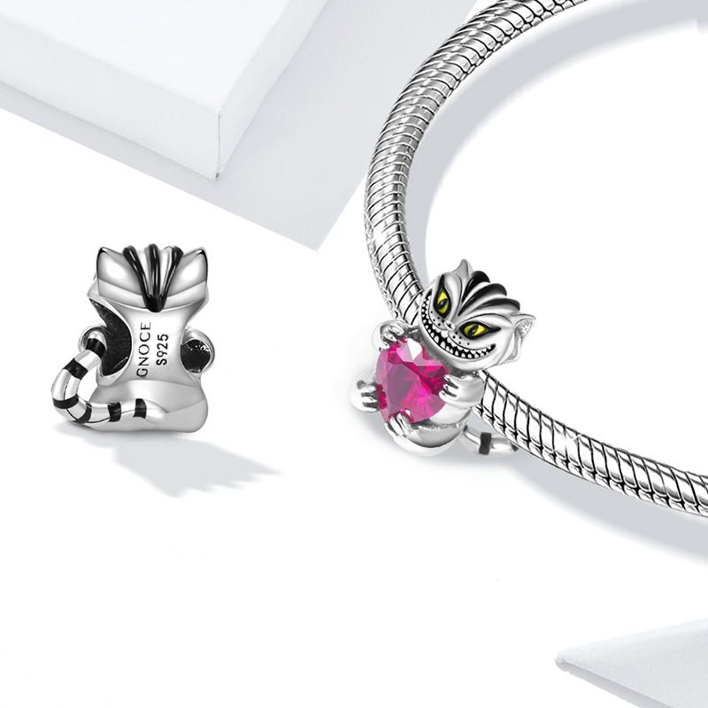 Gnoce Cheshire Cat Charm