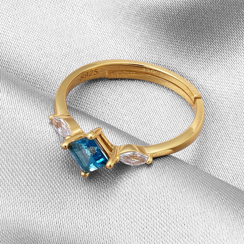 Nature Topaz Ring