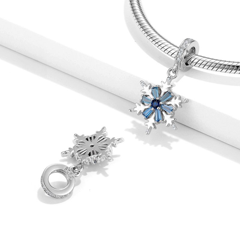 Snow Pendant