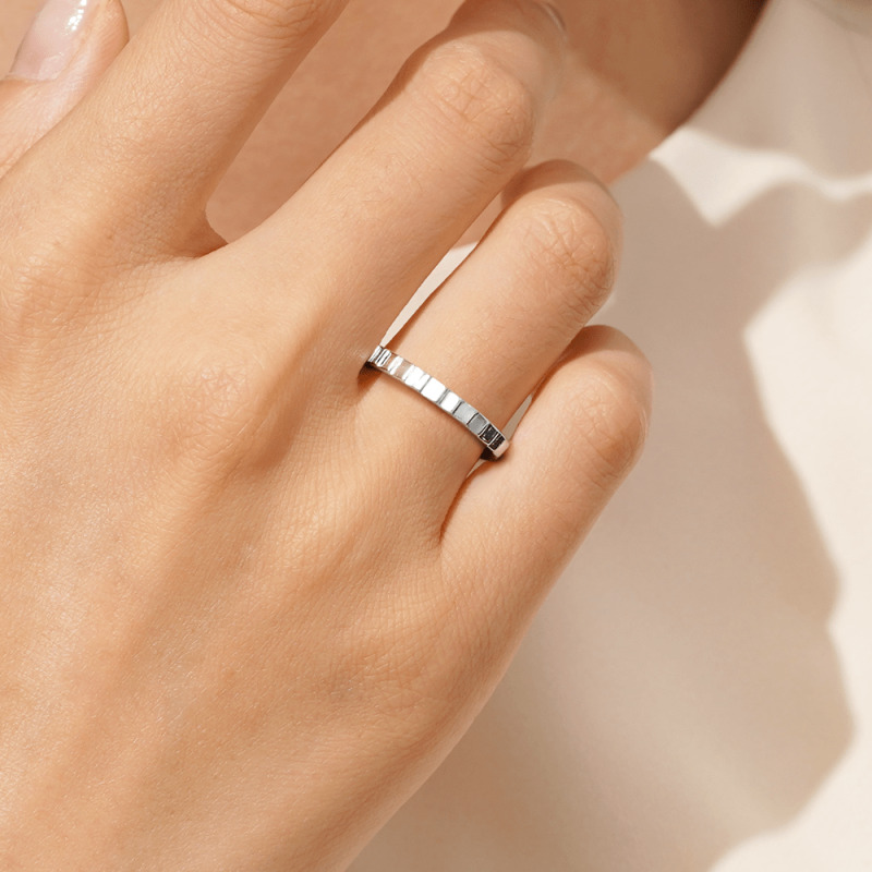 Vertical Stripe Band Ring