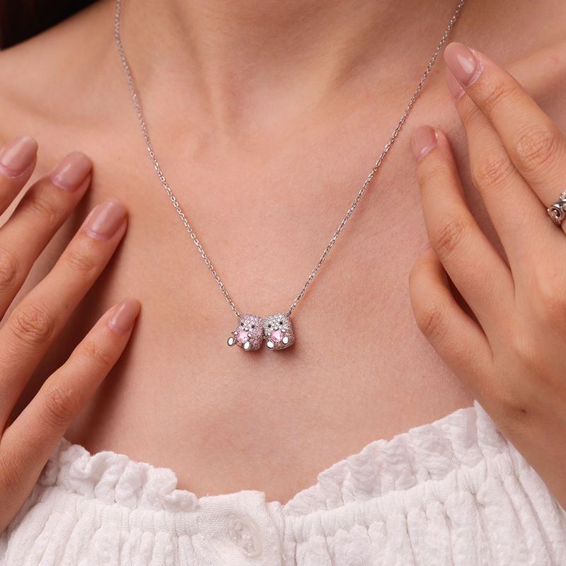 Pair of Marshmallows Diamonds Necklace