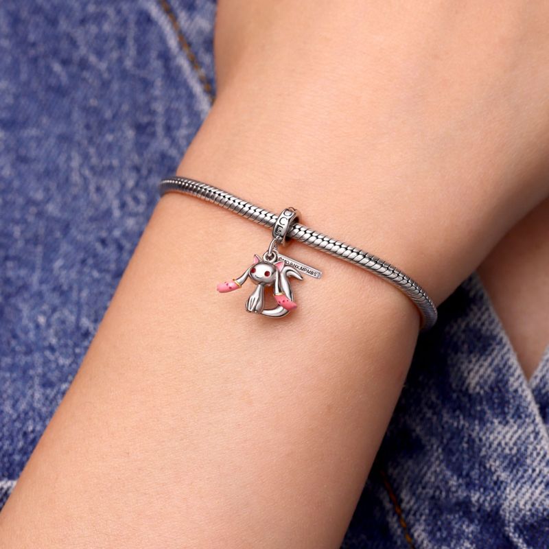Messenger of Magic Kyubey Pendant