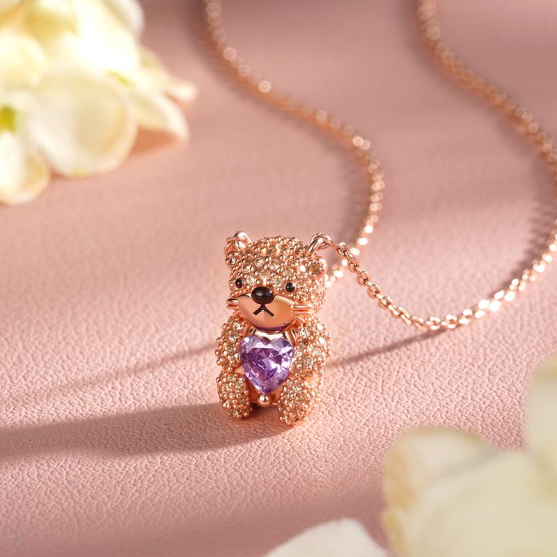 Brooke Otter Necklace
