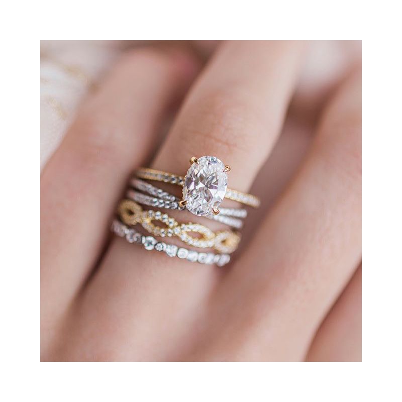 2.1 Ct Skinny Oval Cut With Criss-crossed Band Infinity Band Bubble Band